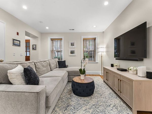 23 Worcester St, Unit 1, Boston, MA 02118