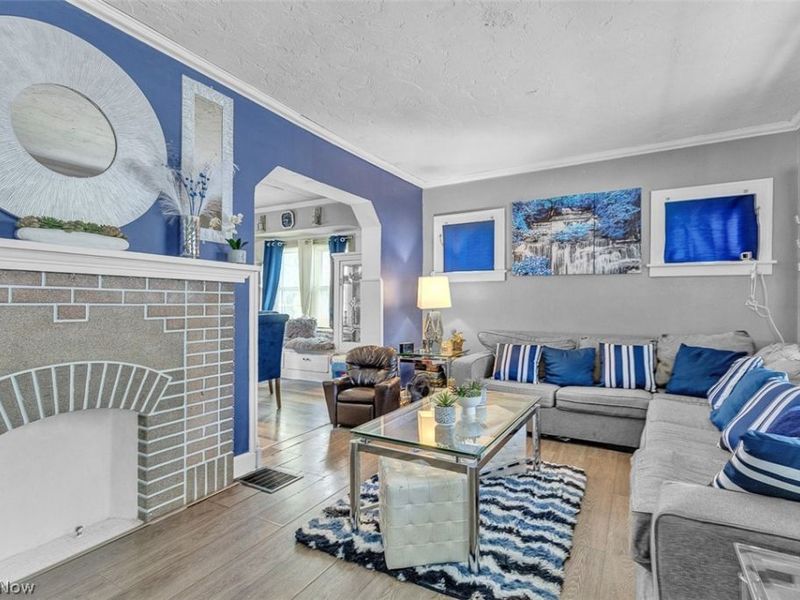 2906 Natchez Avenue , Cleveland, OH 44109 Photo 4