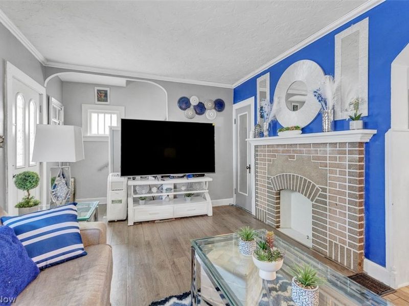 2906 Natchez Avenue , Cleveland, OH 44109 Photo 6