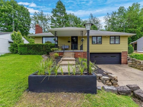 3781 Baymar Drive, Youngstown, OH 44511