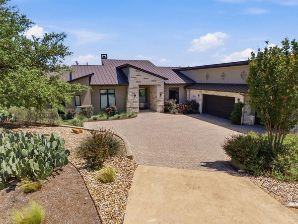 8801 Bellancia DR, Austin, TX 78738