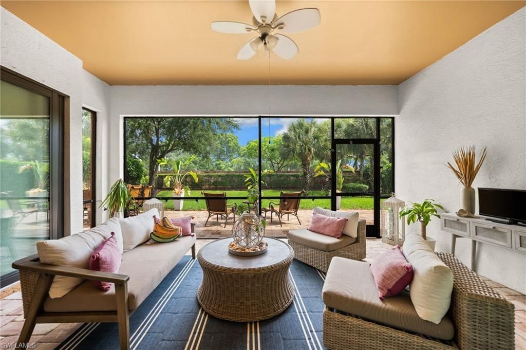 16213 Camden Lakes Cir , Naples, FL 34110 Photo