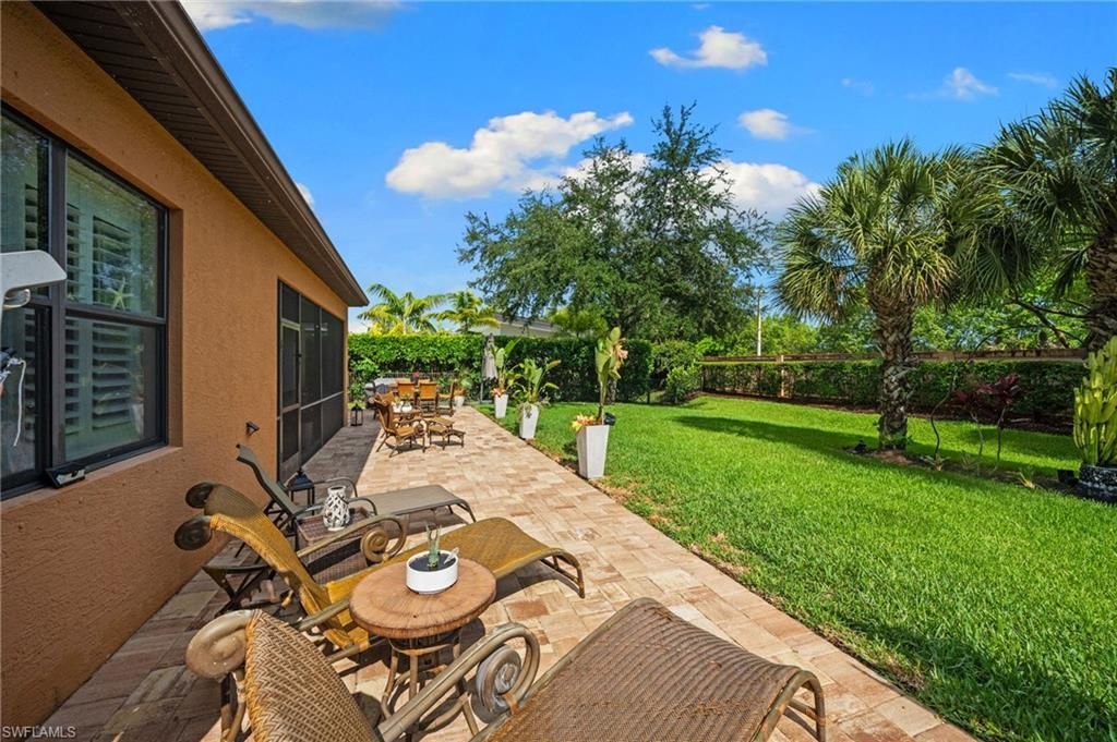 16213 Camden Lakes Cir , Naples, FL 34110 Photo
