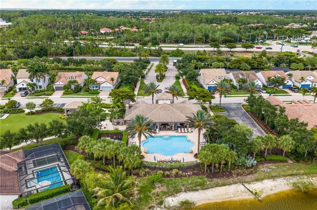 16213 Camden Lakes Cir , Naples, FL 34110 Photo