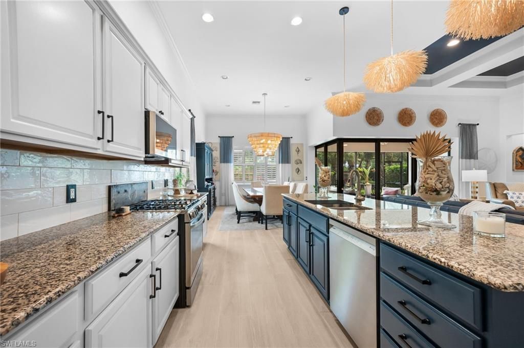 16213 Camden Lakes Cir , Naples, FL 34110 Photo