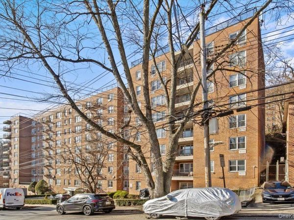 5425 Valles Avenue , Unit 4M, Bronx, NY 10471