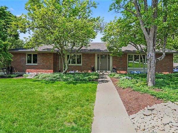 202 Marchester Drive, Kettering, OH 45429
