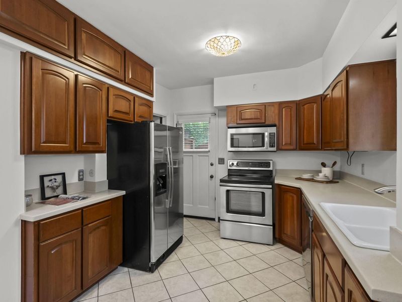 1872 Stanford Road , Columbus, OH 43212 Photo 37