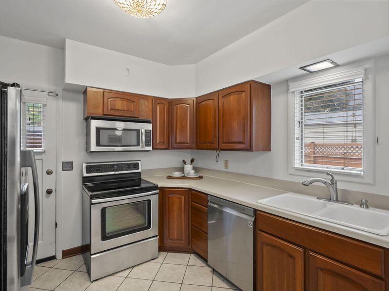 1872 Stanford Road , Columbus, OH 43212 Photo 38