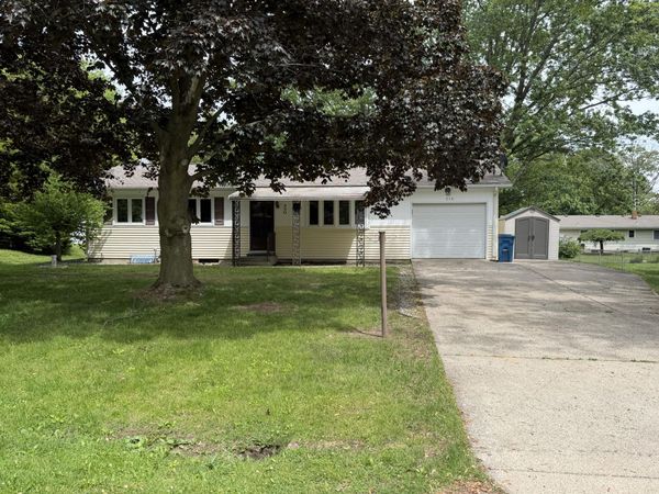250 Lois Drive, Battle Creek, MI 49015