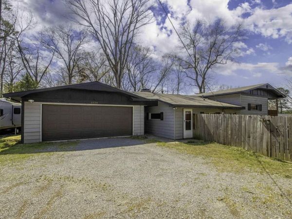 1524 Junior Deputy Road , Little Rock, AR 72205