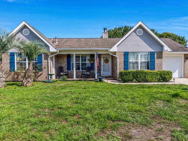 4031 Lochmoor Dr, Pensacola, FL 32506