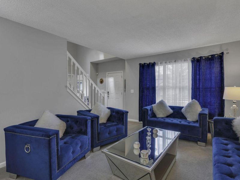6488 Ridge Lake Court, Westerville, OH 43082 Photo 5