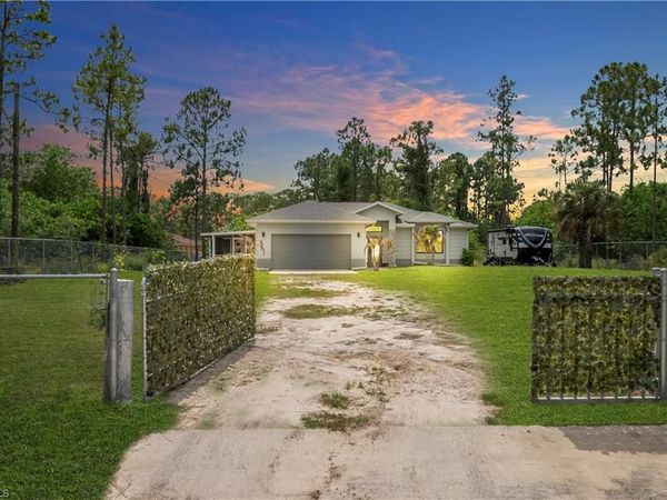 2021 Hines AVE , ALVA, FL 33920