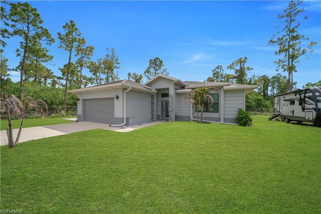 2021 Hines Ave , Alva, FL 33920 Photo