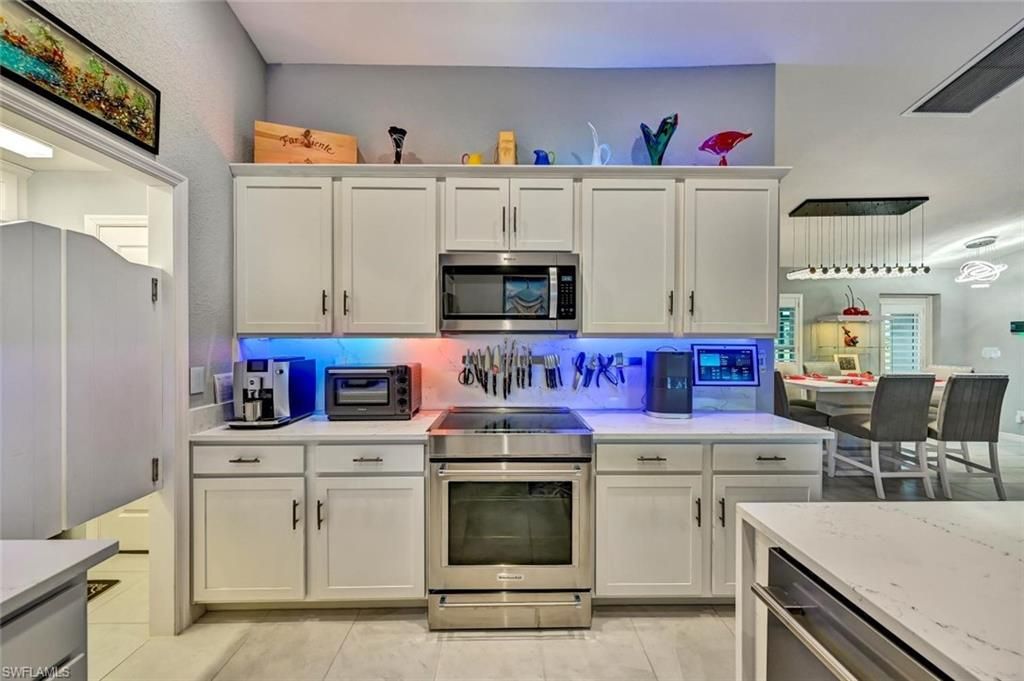 1811 SW 3rd Ter, Cape Coral, FL 33991 Photo