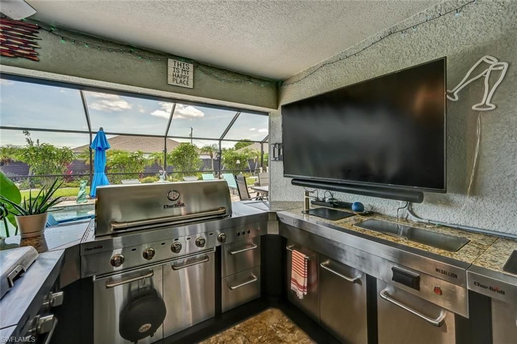 1811 SW 3rd Ter, Cape Coral, FL 33991 Photo