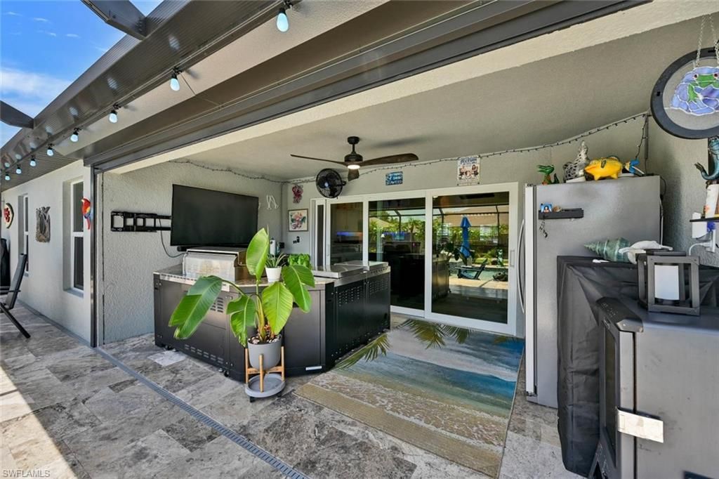 1811 SW 3rd Ter, Cape Coral, FL 33991 Photo