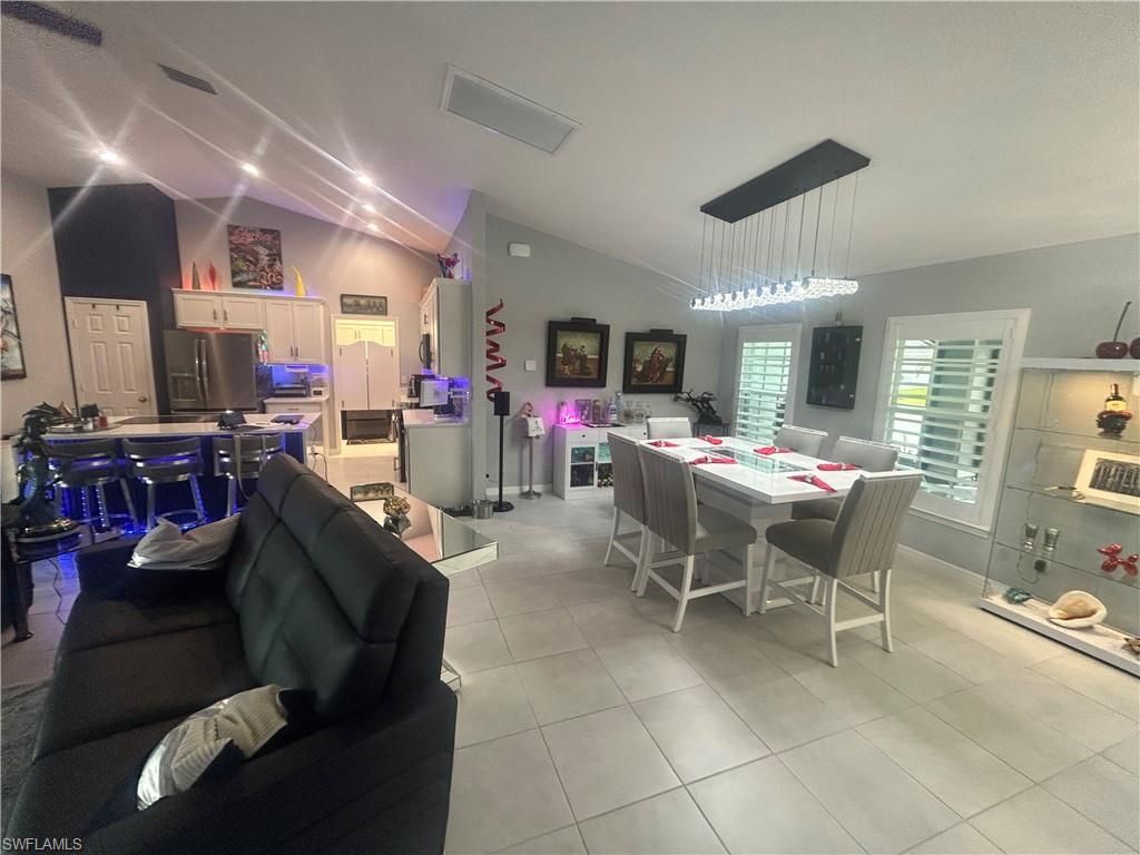 1811 SW 3rd Ter, Cape Coral, FL 33991 Photo