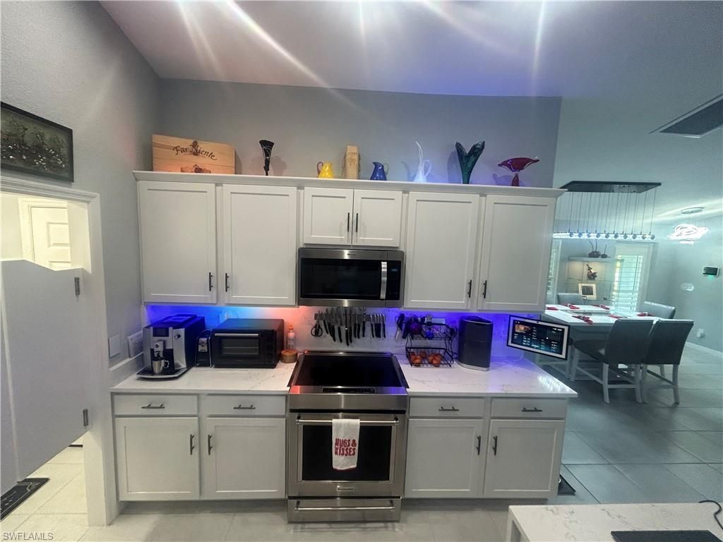 1811 SW 3rd Ter, Cape Coral, FL 33991 Photo