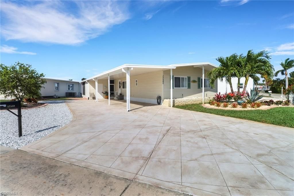 17540 Peppard Dr, Fort Myers Beach, FL 33931 Photo