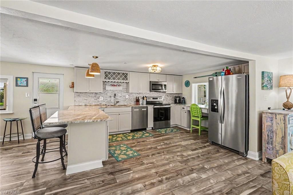 17540 Peppard Dr, Fort Myers Beach, FL 33931 Photo