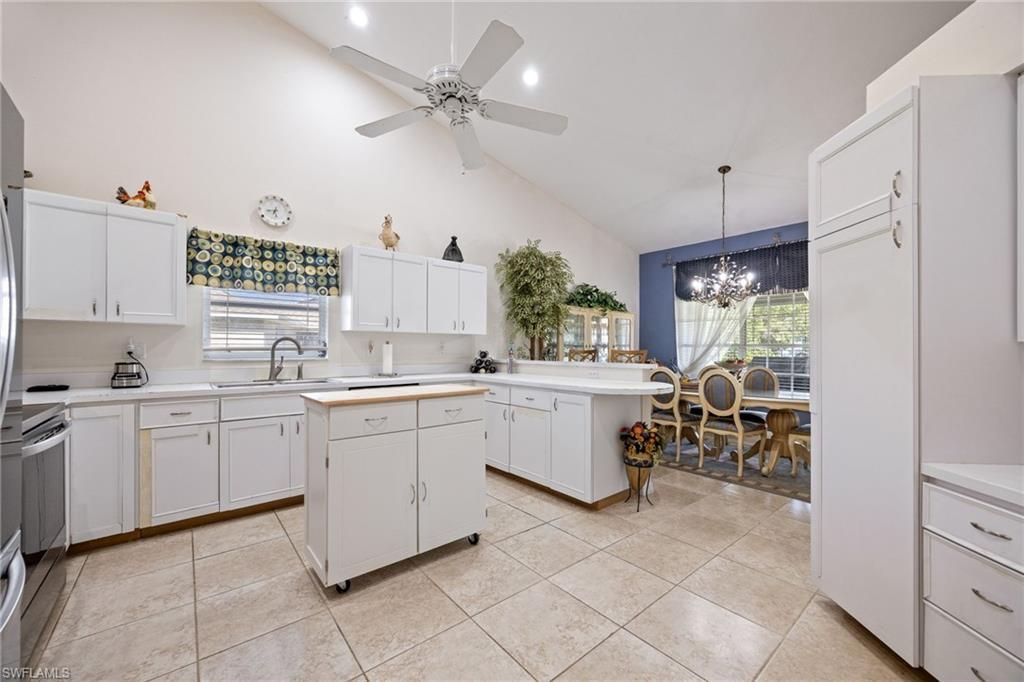 511 SE 24th St, Cape Coral, FL 33990 Photo