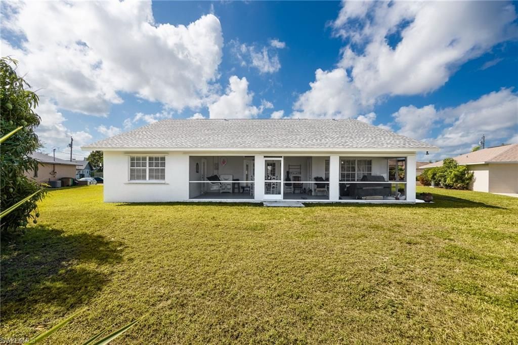 511 SE 24th St, Cape Coral, FL 33990 Photo