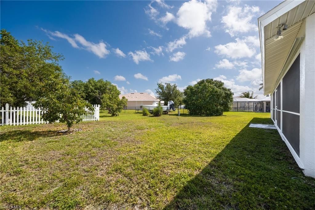 511 SE 24th St, Cape Coral, FL 33990 Photo