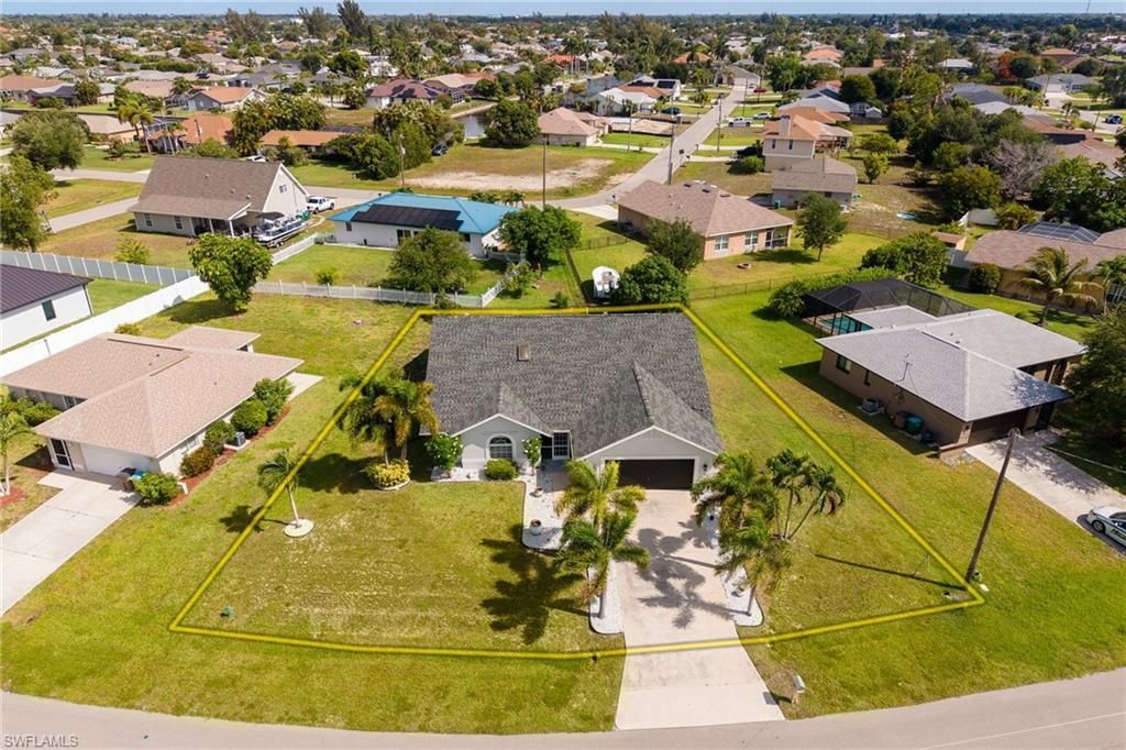 511 SE 24th St, Cape Coral, FL 33990 Photo