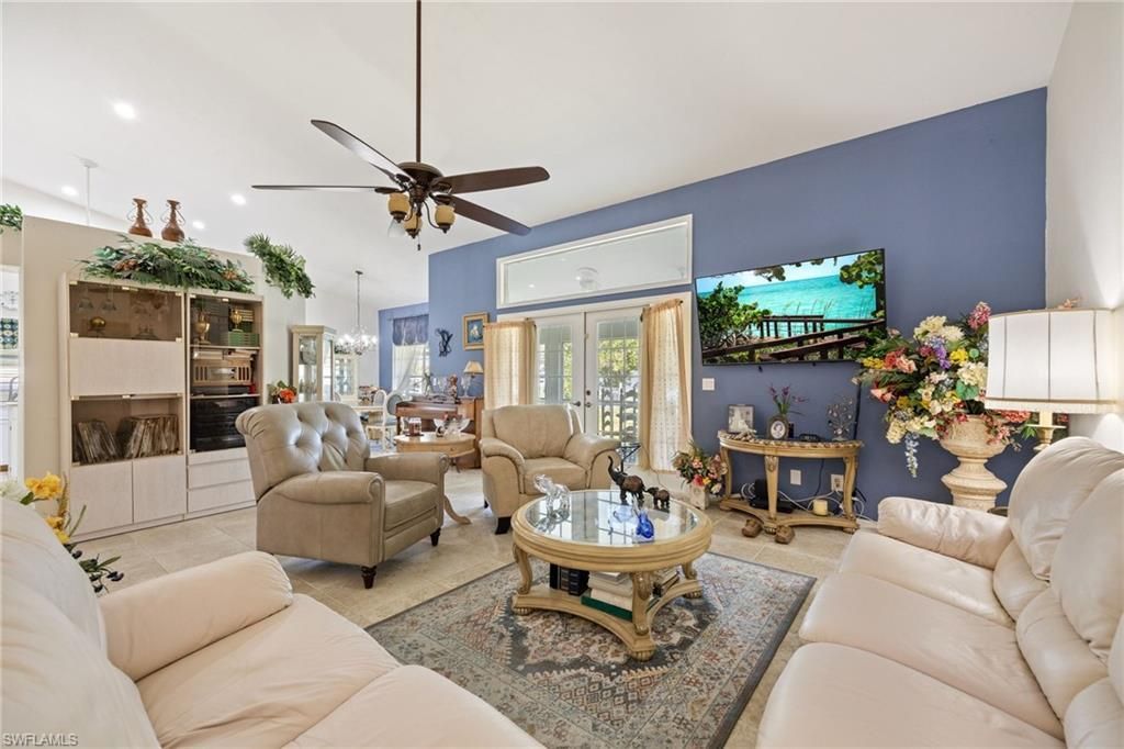 511 SE 24th St, Cape Coral, FL 33990 Photo