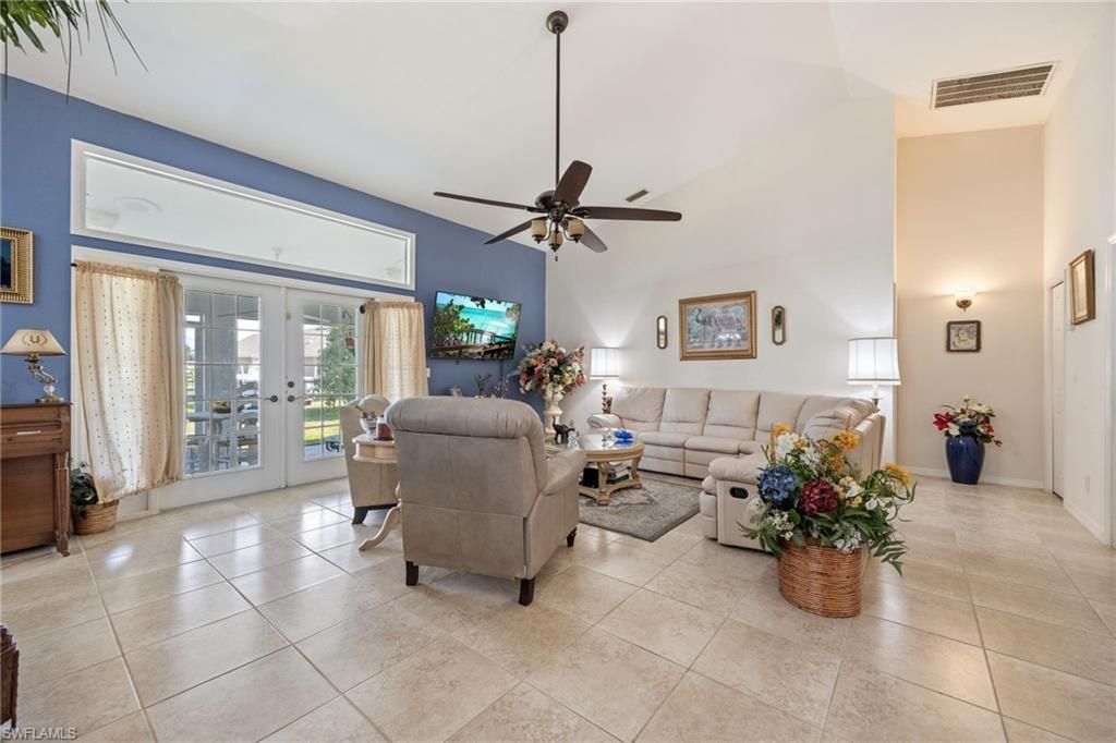 511 SE 24th St, Cape Coral, FL 33990 Photo
