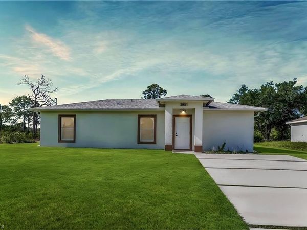 2801 42nd ST W, LEHIGH ACRES, FL 33971
