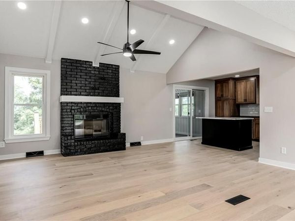 6906 Brownridge Drive, Shawnee, KS 66218