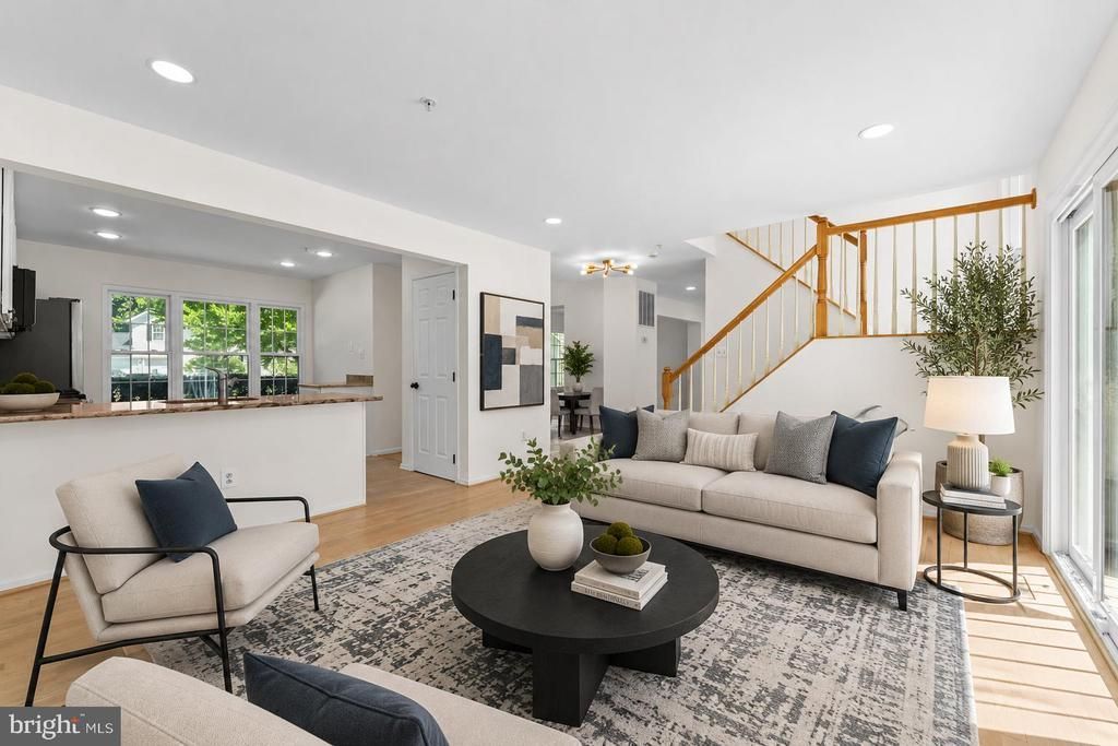 8409 JASMITH COURT, DISTRICT HEIGHTS, MD 20747