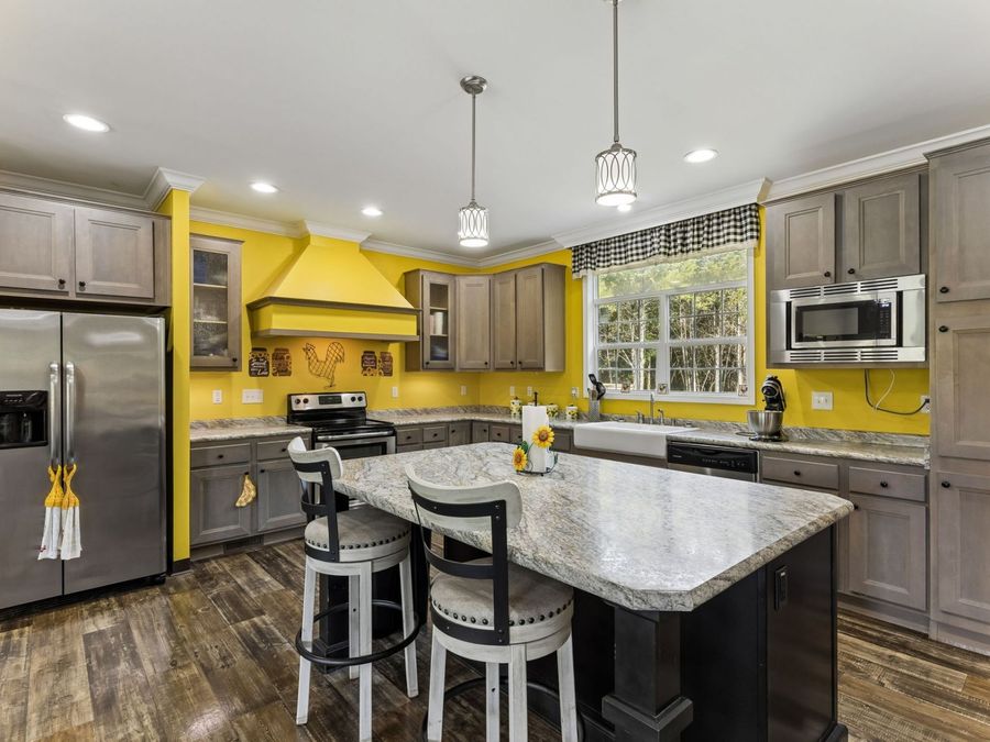 Property Image 6