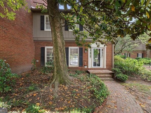 5201 Glenridge Drive, Sandy Springs, GA 30342