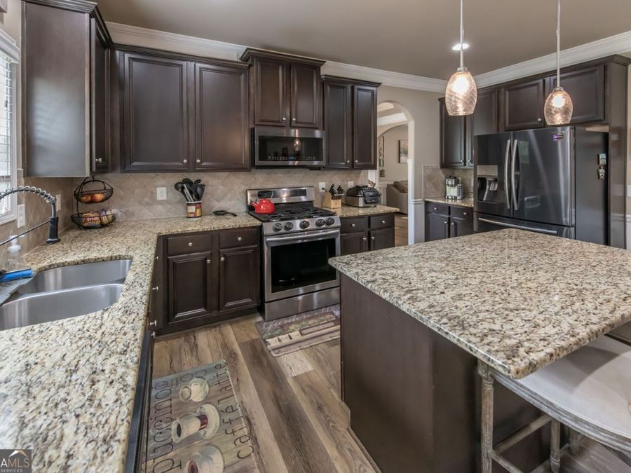 Property Image 8