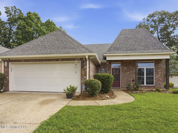 609 Boatmans Cove, Brandon, MS 39047