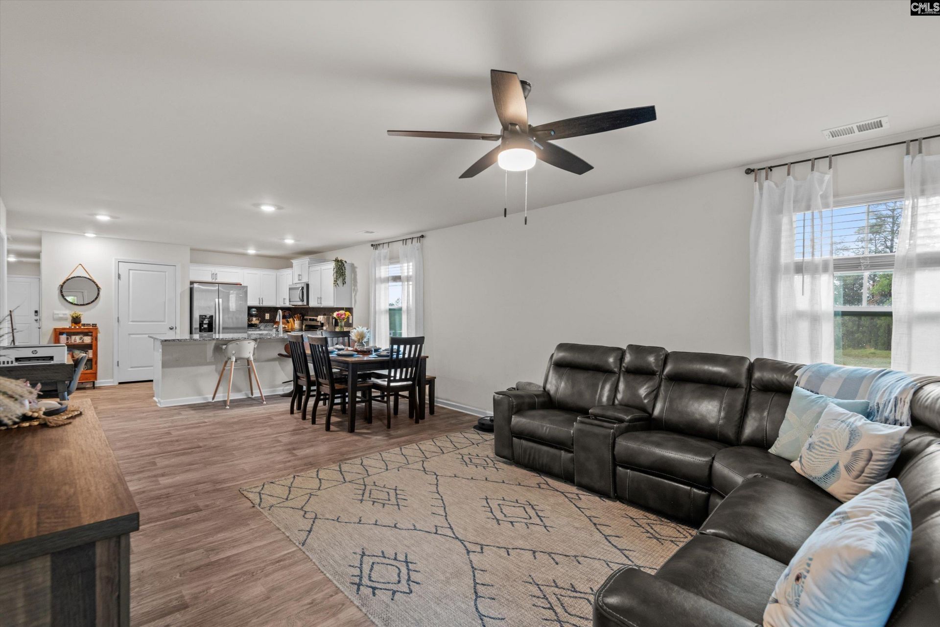 1050 Mckittrick Drive Photo 11