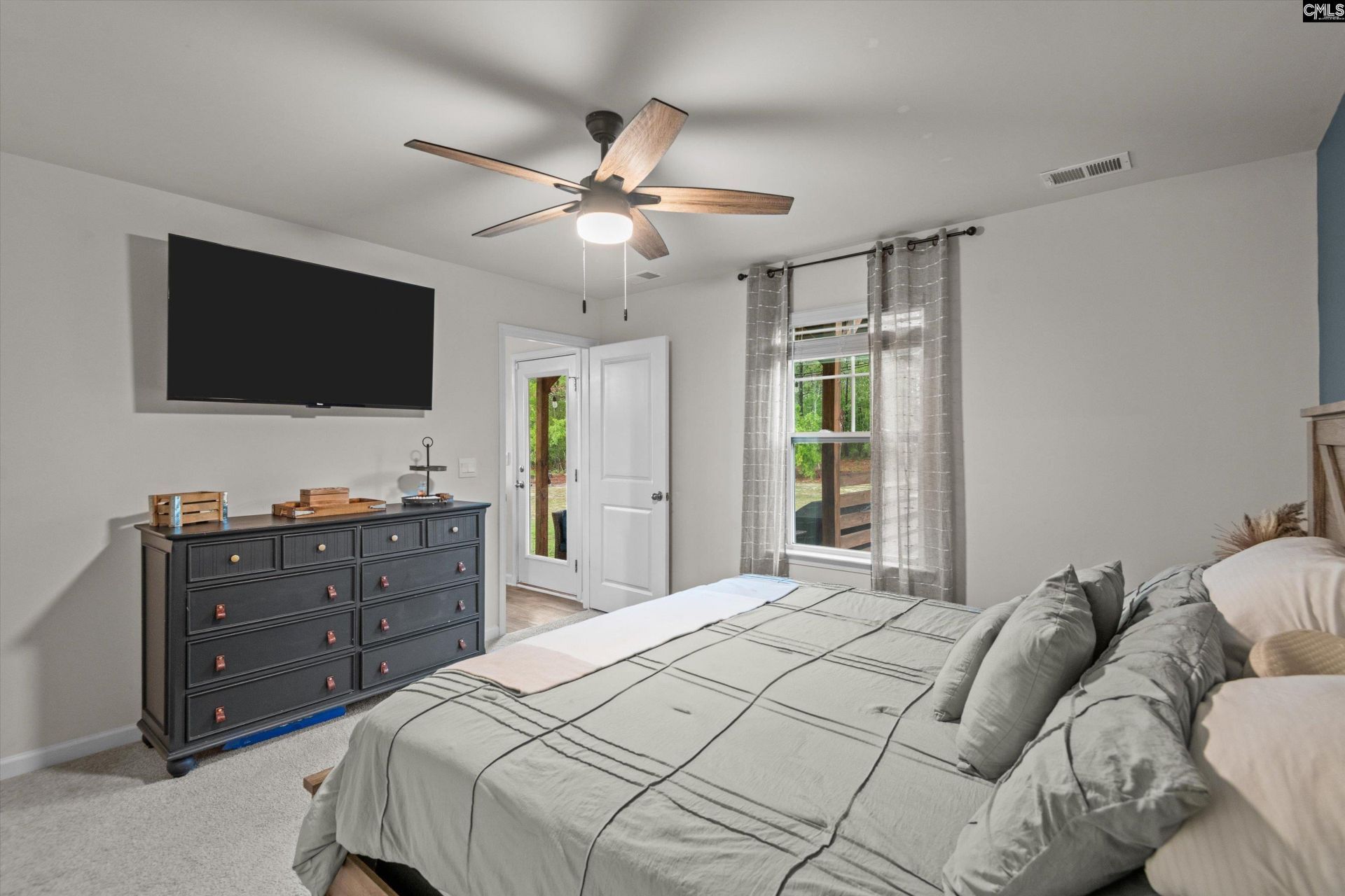 1050 Mckittrick Drive Photo 16