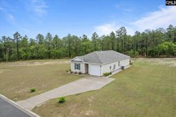 1050 Mckittrick Drive photo 4