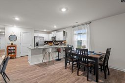 1050 Mckittrick Drive photo 4