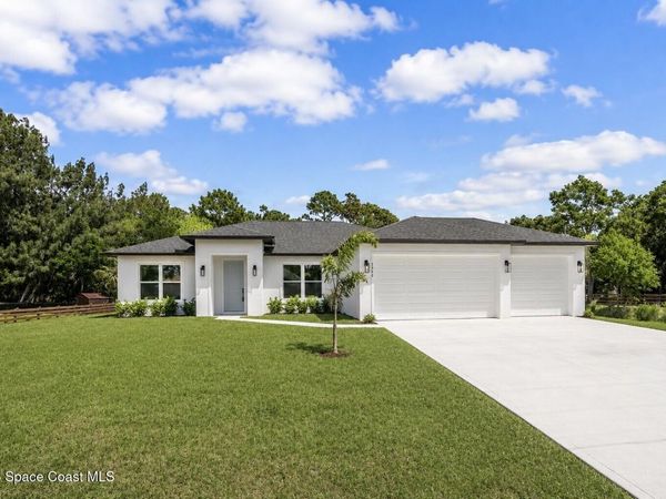 1328 Tilberg Avenue NW, Palm Bay, FL 32907