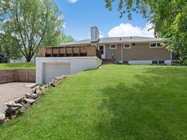 620 Callahan Place, Mendota Heights, MN 55118