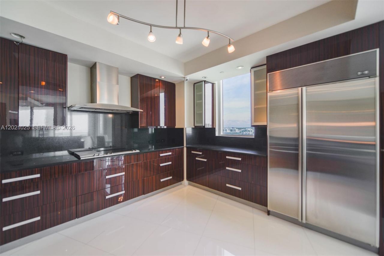 6000 Island Blvd, Unit 1801, Aventura, FL 33160 Photo