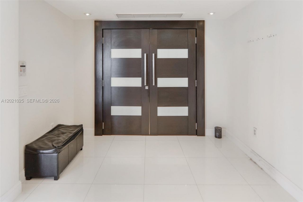 6000 Island Blvd, Unit 1801, Aventura, FL 33160 Photo