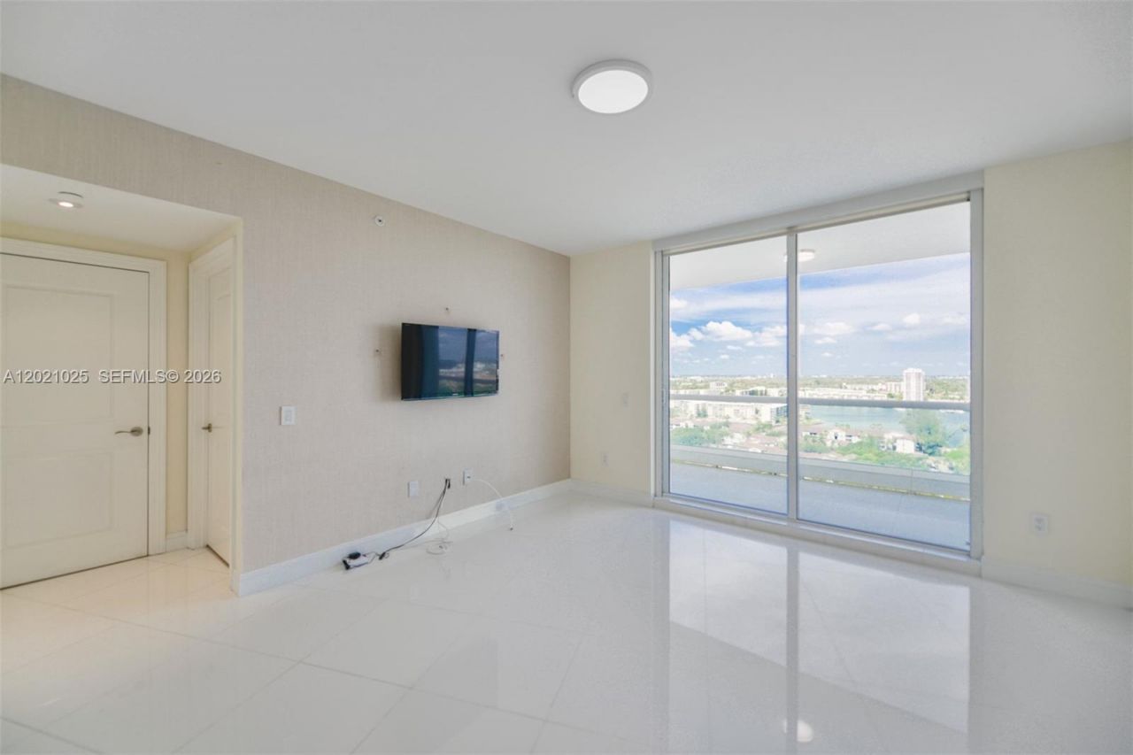 6000 Island Blvd, Unit 1801, Aventura, FL 33160 Photo