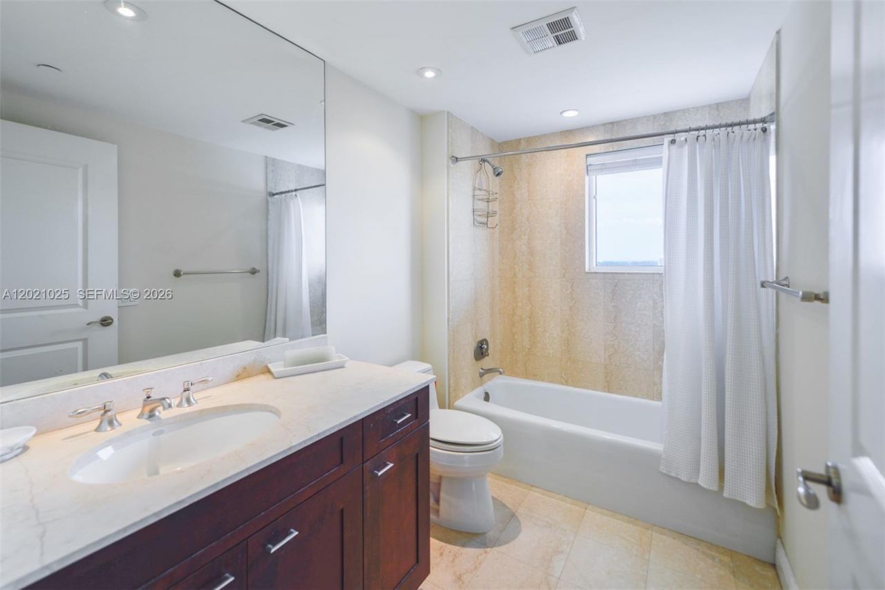 6000 Island Blvd, Unit 1801, Aventura, FL 33160 Photo