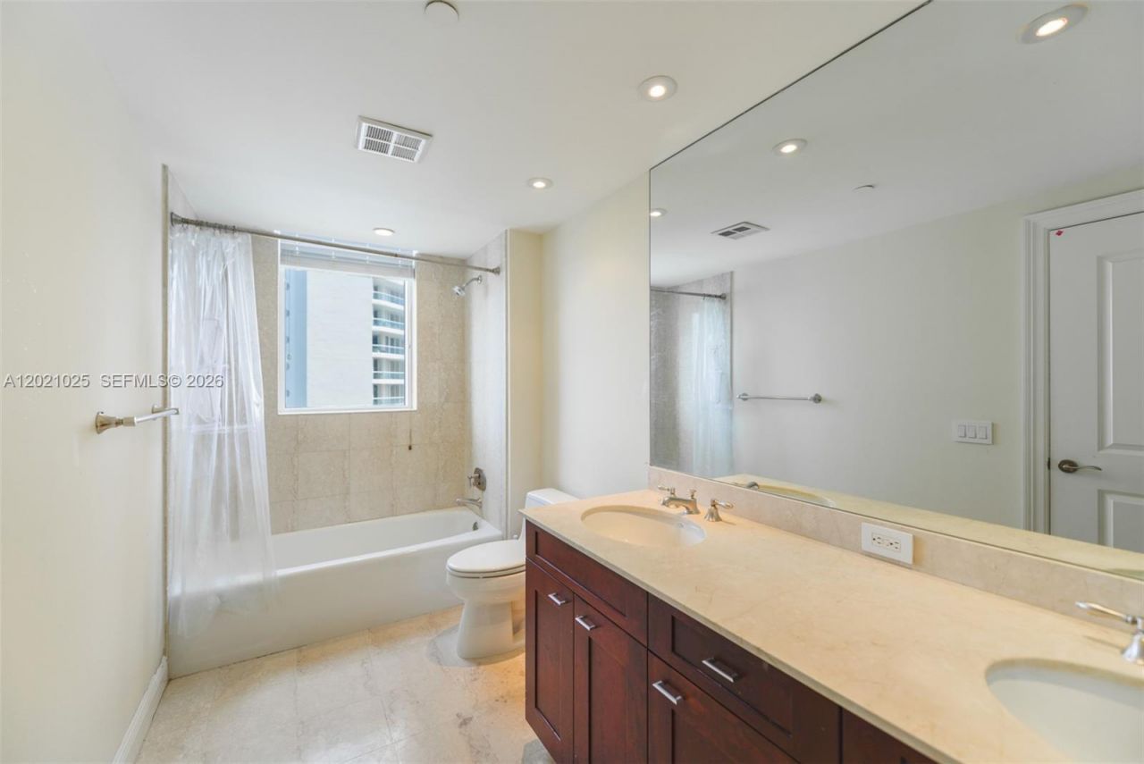 6000 Island Blvd, Unit 1801, Aventura, FL 33160 Photo